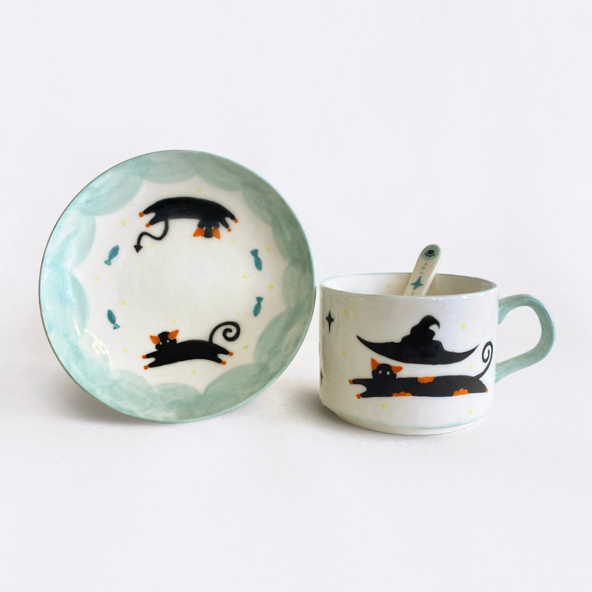 Curious Black Cat Witch Hat Cup & Saucer Set – by Mili Studio
