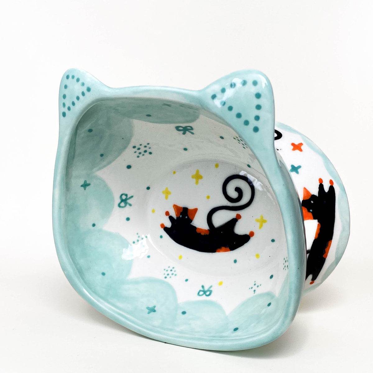 Black Cat Raised Ceramic Pet Bowl – Mint / Blue / Orange